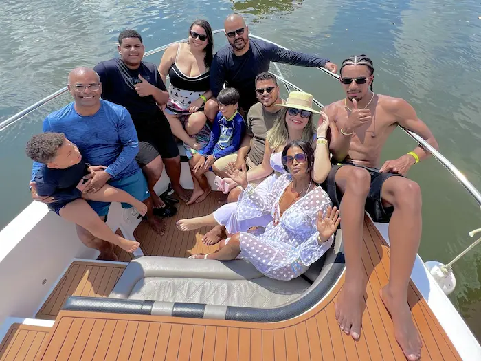 ROYAL MARINER 33 PES 1